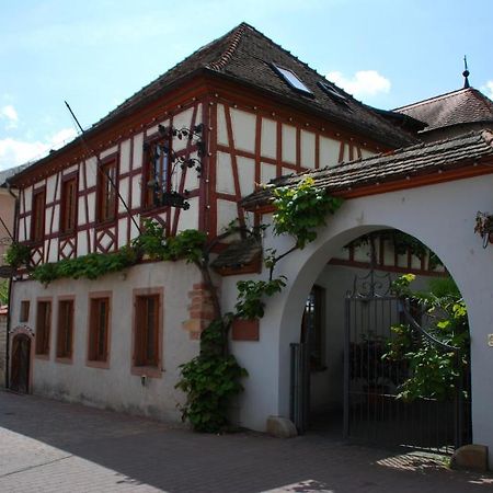 Landhotel St. Gereon Nackenheim Buitenkant foto