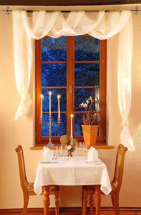 Landhotel St. Gereon Nackenheim Buitenkant foto